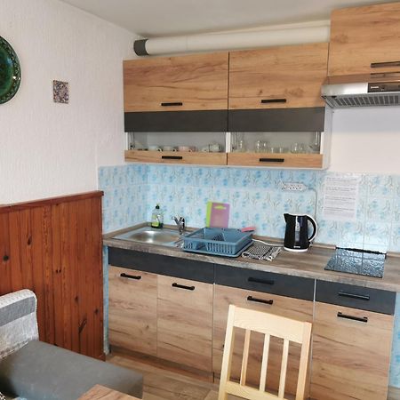 Small House In Celje Bagian luar foto