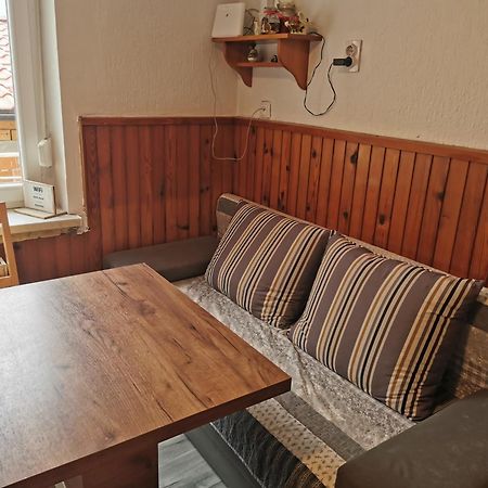 Small House In Celje Bagian luar foto